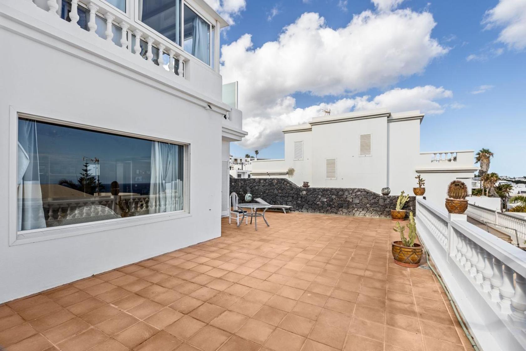 Apartments Gina Y Vista Oceano Puerto del Carmen  Exteriér fotografie