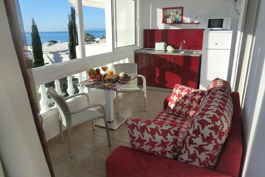 Apartments Gina Y Vista Oceano Puerto del Carmen  Exteriér fotografie
