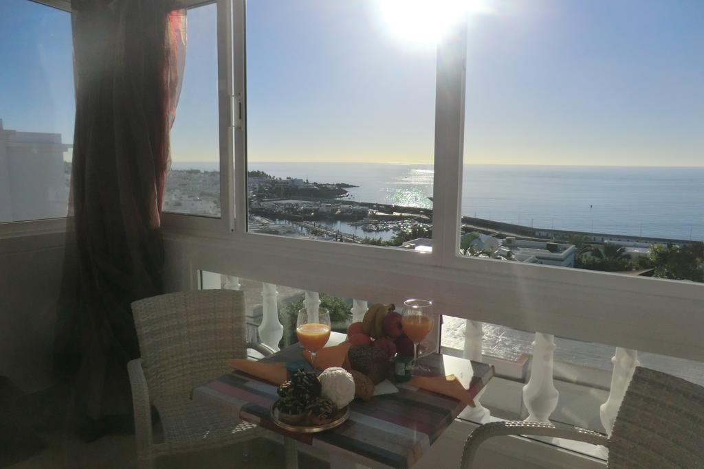 Apartments Gina Y Vista Oceano Puerto del Carmen  Exteriér fotografie