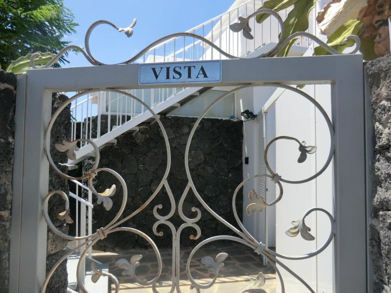 Apartments Gina Y Vista Oceano Puerto del Carmen  Exteriér fotografie