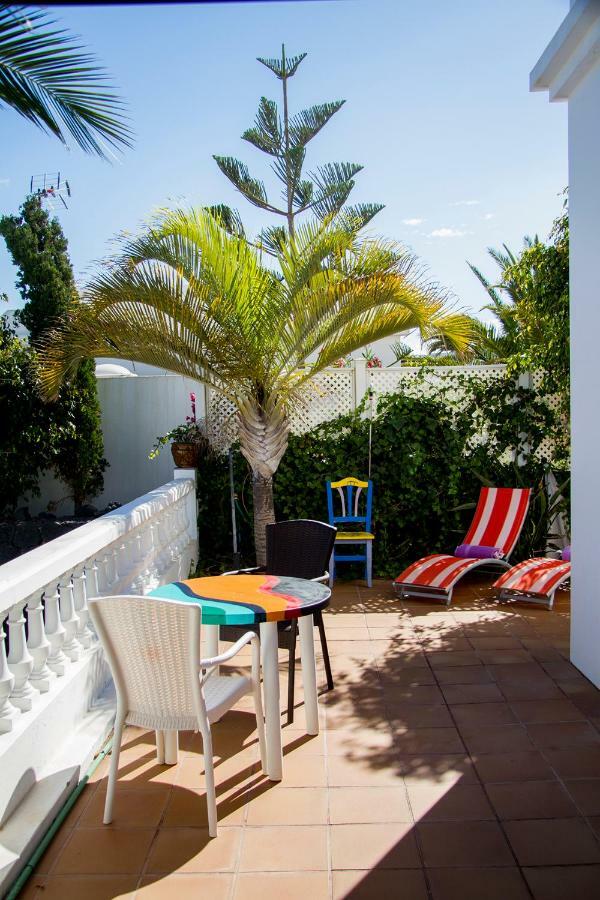 Apartments Gina Y Vista Oceano Puerto del Carmen  Exteriér fotografie
